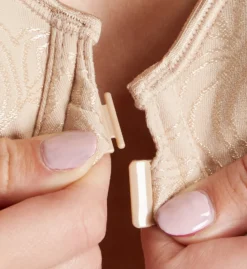 Bali Comfort Revolution Front-Close Underwire Bra 3P66 -Wacoal Store bali bal001 3p66 cs1