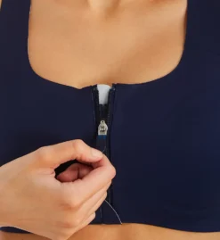 Brooks Dare Zip Front DriLayer Sports Bra 350075 -Wacoal Store brooks movc01 350075 cs1