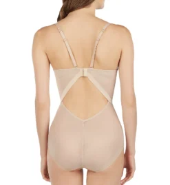 Le Mystere Infinite Edge Convertible Bodysuit 5524 -Wacoal Store le mystere mys001 5524 cs3