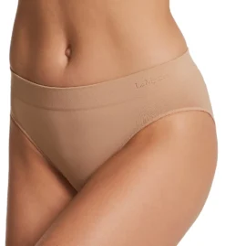 Le Mystere Seamless Comfort Bikini Panty 6617