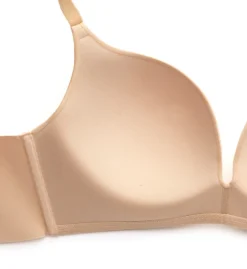 Maidenform Love The Lift Wireless Plunge Push-Up Bra DM1192 -Wacoal Store maidenform mai001 dm1192 cs2