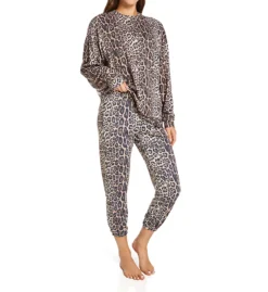 Onzie Cropped Leopard Print Sweatpant 2256 -Wacoal Store onzie onz001 2256 cs1