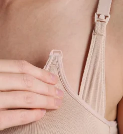 Playtex Seamless Wirefree Foam Cup Nursing Bra 4958 -Wacoal Store playtex play01 4958 cs1