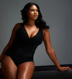 Squeem Brazilian Flair Shaping Bodysuit 26AJ -Wacoal Store squeem sqm001 26aj cs2